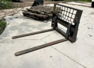 2019 MASSEY FERGUSON 1750M WITH 66″ GRAPPLE, IGLAND WINCH, 5′ FORKS & BUCKET