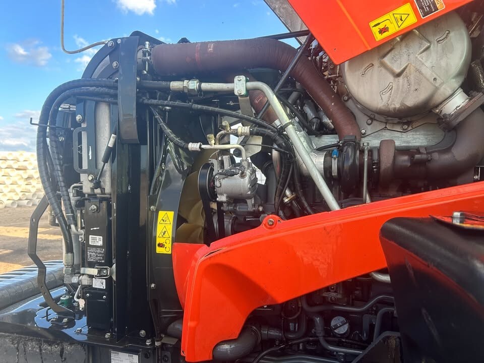 2019 Kubota M7-152 Tractor