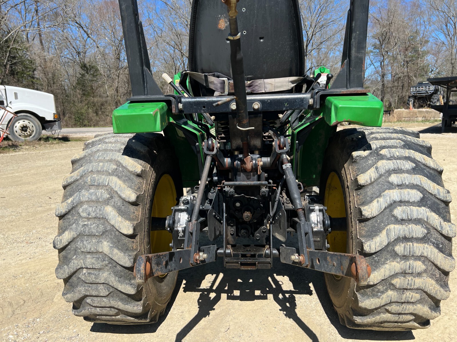 2004 John Deere 4115 Compact Utility Tractor W/Loader 4X4